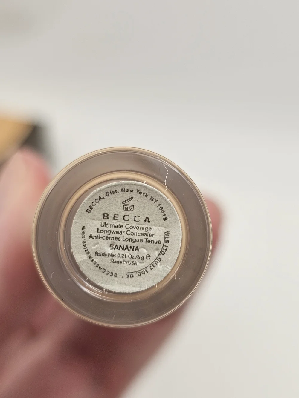 NEW BECCA Ultimate Coverage Longwear Concealer - Banana (Beige) 0.21 oz